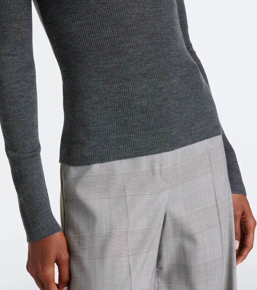 Max Mara Ribbed-knit virgin wool sweater | Thumbnail 4 Max Mara Ribbed-knit virgin wool sweater | Thumbnail 4