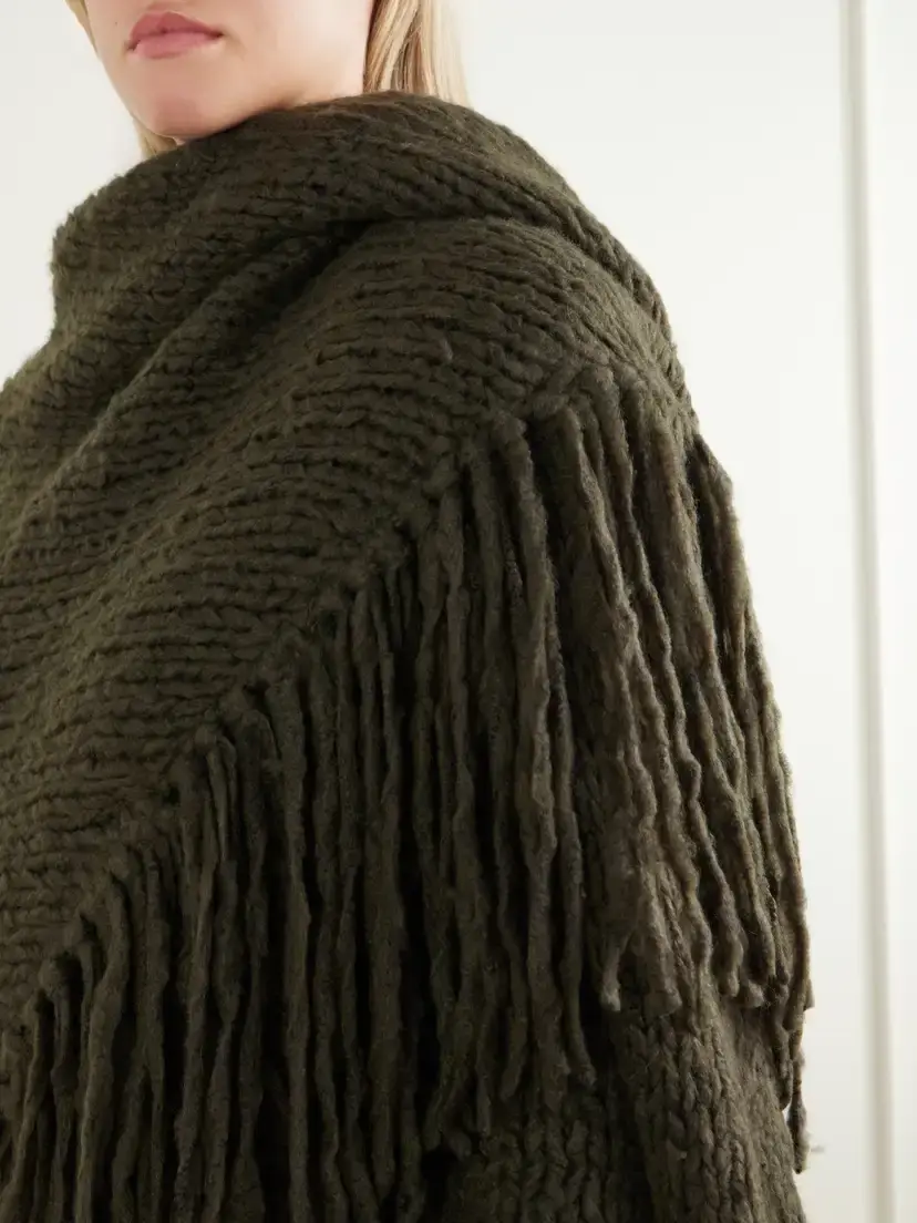 Gabriela Hearst Lauren Fringed Cashmere Wrap | Thumbnail 4
