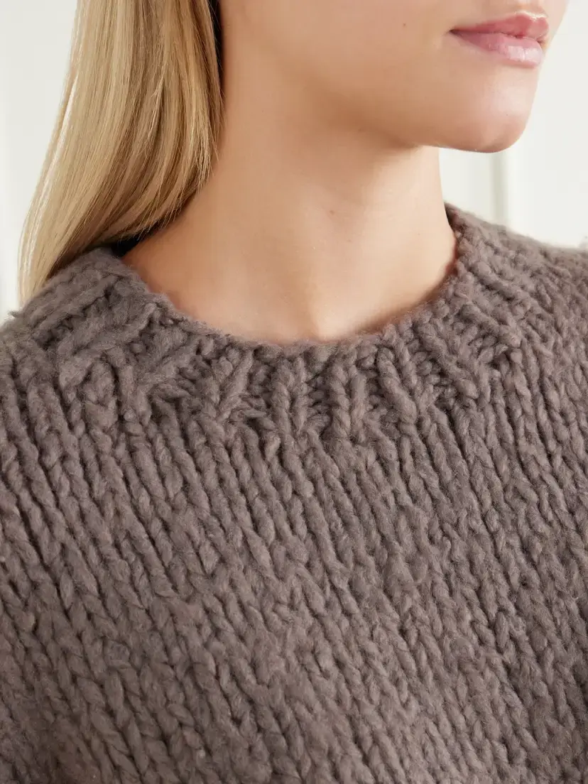 Gabriela Hearst Lawrence Cashmere Sweater | Thumbnail 5 Gabriela Hearst Lawrence Cashmere Sweater | Thumbnail 5
