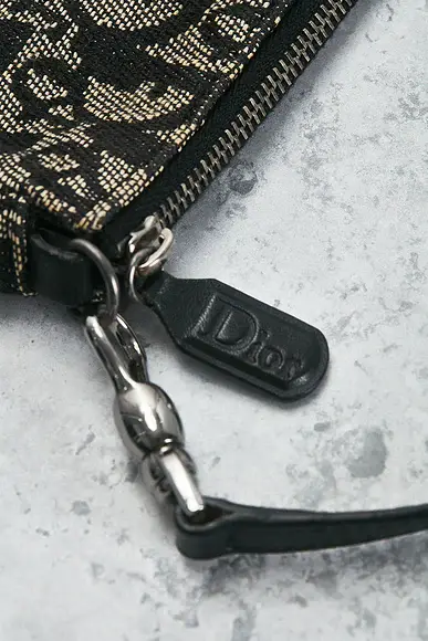 Dior Diorissimo Pochette Saddle Bag | Thumbnail 6 Dior Diorissimo Pochette Saddle Bag | Thumbnail 6