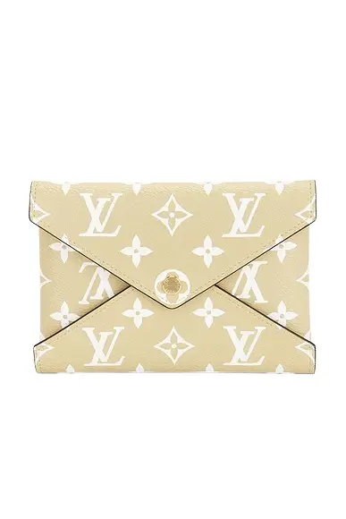 Louis Vuitton Limited Edition Monogram Giant Kirigami MM Pochette
