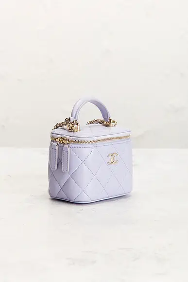 Chanel Chanel Lambskin Mini Classic Vanity Case | Thumbnail 4 Chanel Chanel Lambskin Mini Classic Vanity Case | Thumbnail 4