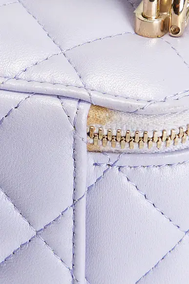 Chanel Chanel Lambskin Mini Classic Vanity Case | Thumbnail 7 Chanel Chanel Lambskin Mini Classic Vanity Case | Thumbnail 7