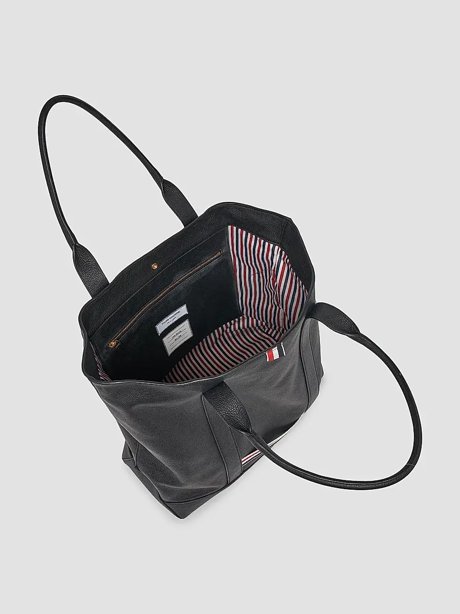 Thom Browne Men's Striped-Detail Pebbled Leather Tote Bag | Thumbnail 3 Thom Browne Men's Striped-Detail Pebbled Leather Tote Bag | Thumbnail 3