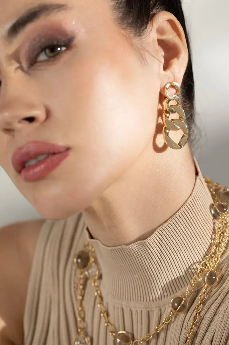 VERDURA Curb Link Pendant Earrings | Thumbnail 2 VERDURA Curb Link Pendant Earrings | Thumbnail 2