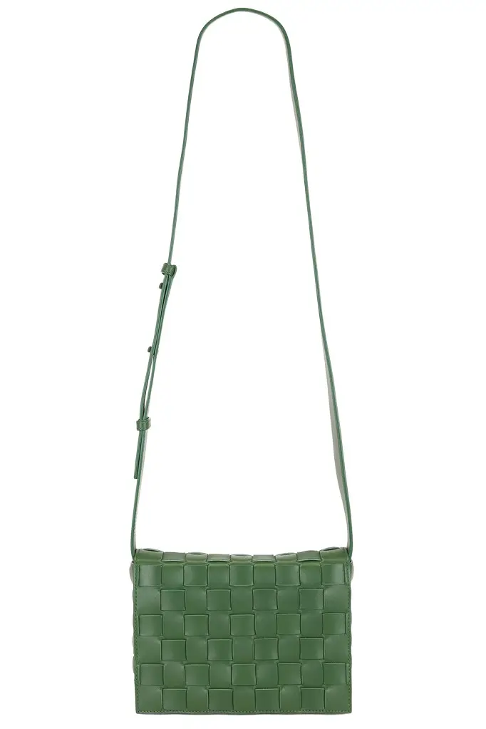 Bottega Veneta Flap Messenger Intrecciato 20 Silky Calf | Image 1 Bottega Veneta Flap Messenger Intrecciato 20 Silky Calf | Image 1