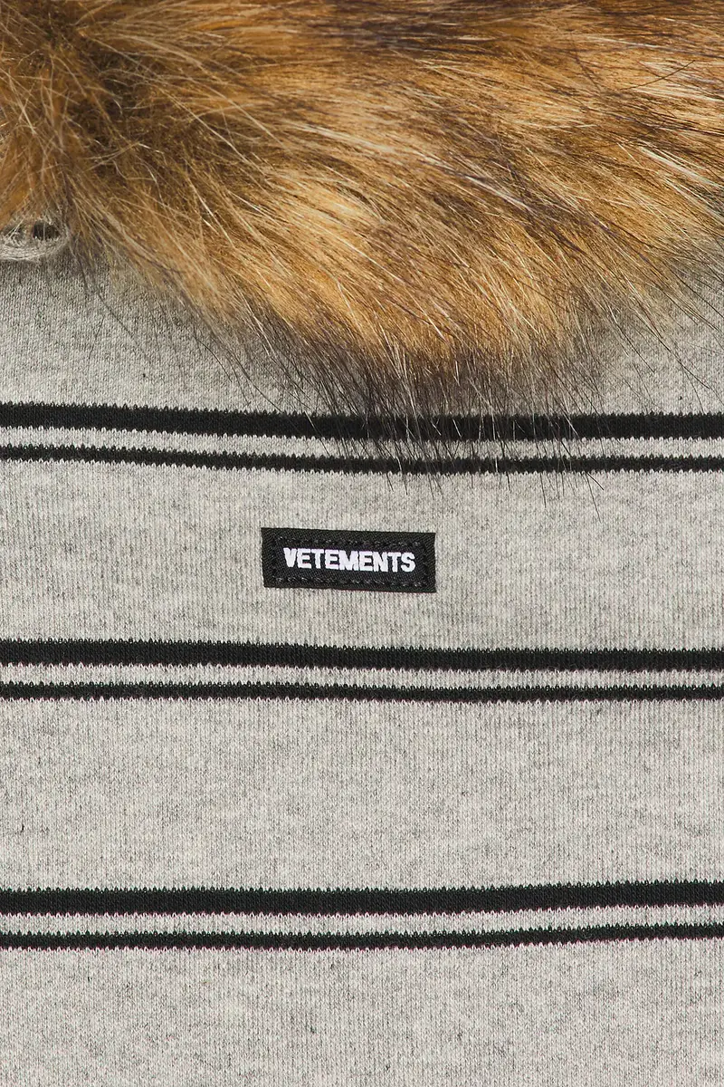 Vetements Fitted Polo With Detachable Fur Collar | Thumbnail 6