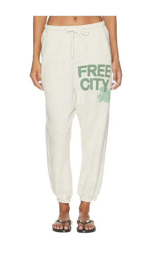 Freecity Large Pocket Sweatpant | Image 1 Freecity Large Pocket Sweatpant | Image 1