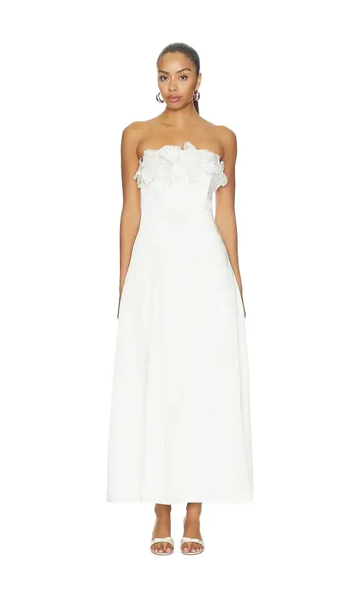 Elliatt Espera Fit And Flare Gown | Image 1 Elliatt Espera Fit And Flare Gown | Image 1