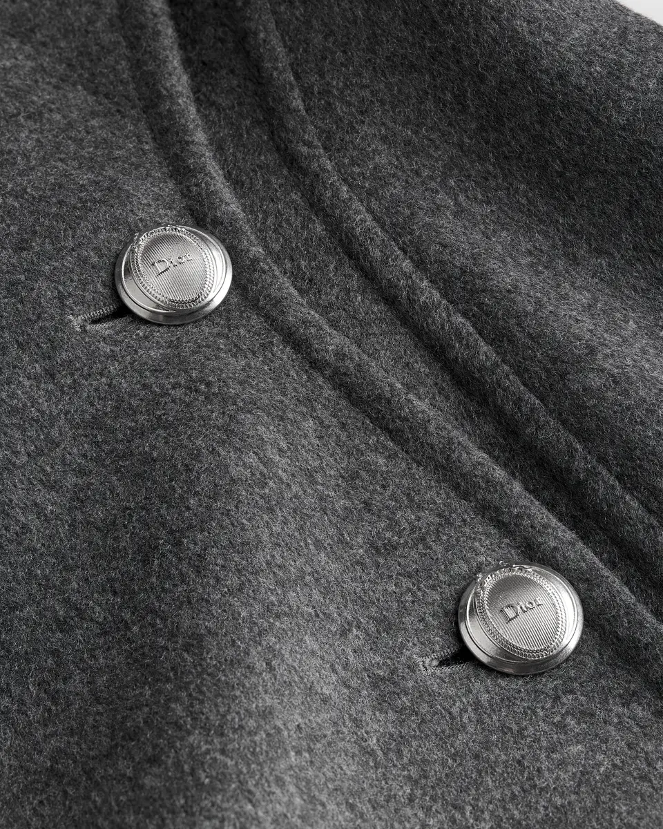 Dior Coat | Thumbnail 7