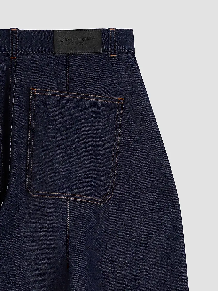 Givenchy Women's Raw Balloon Jeans | Thumbnail 4