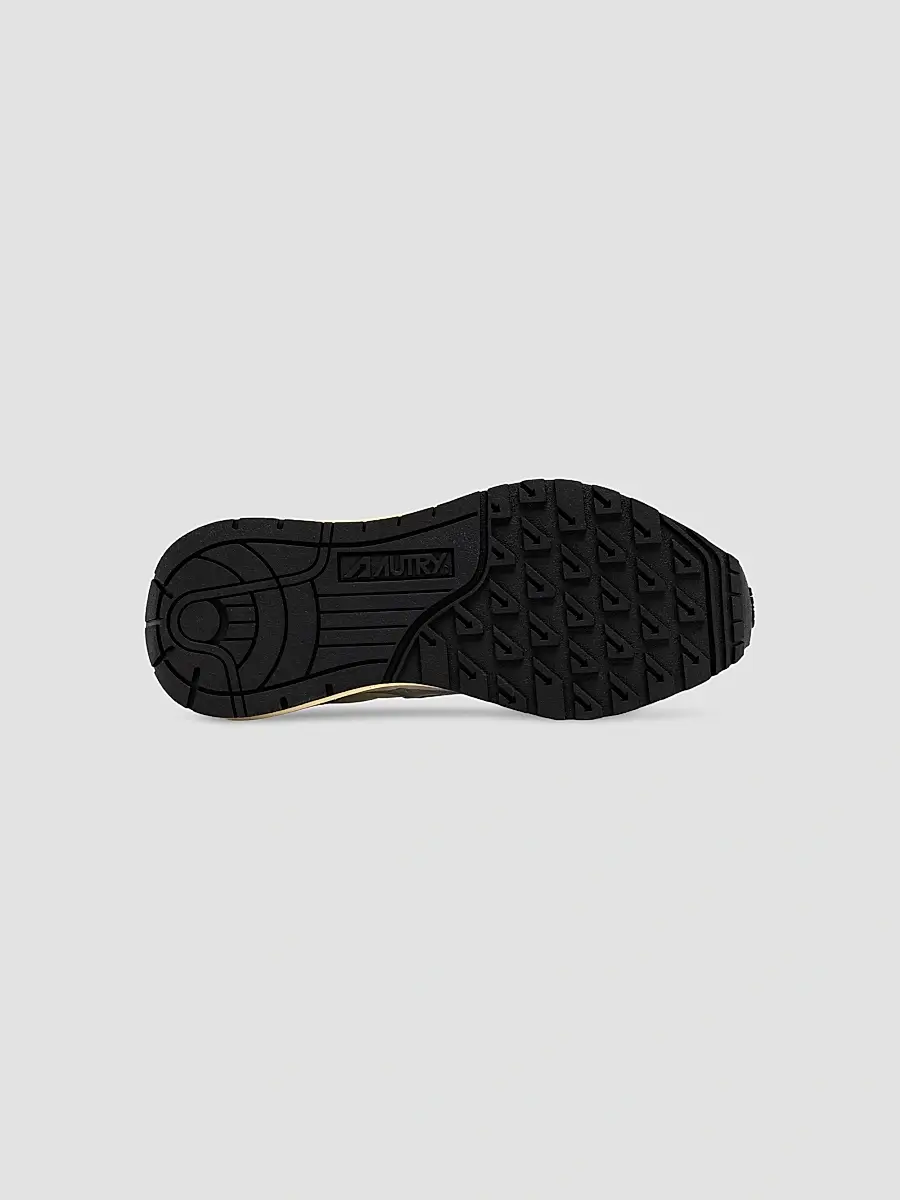Autry Women's Reelwind Logo Low-Top Sneakers | Thumbnail 5