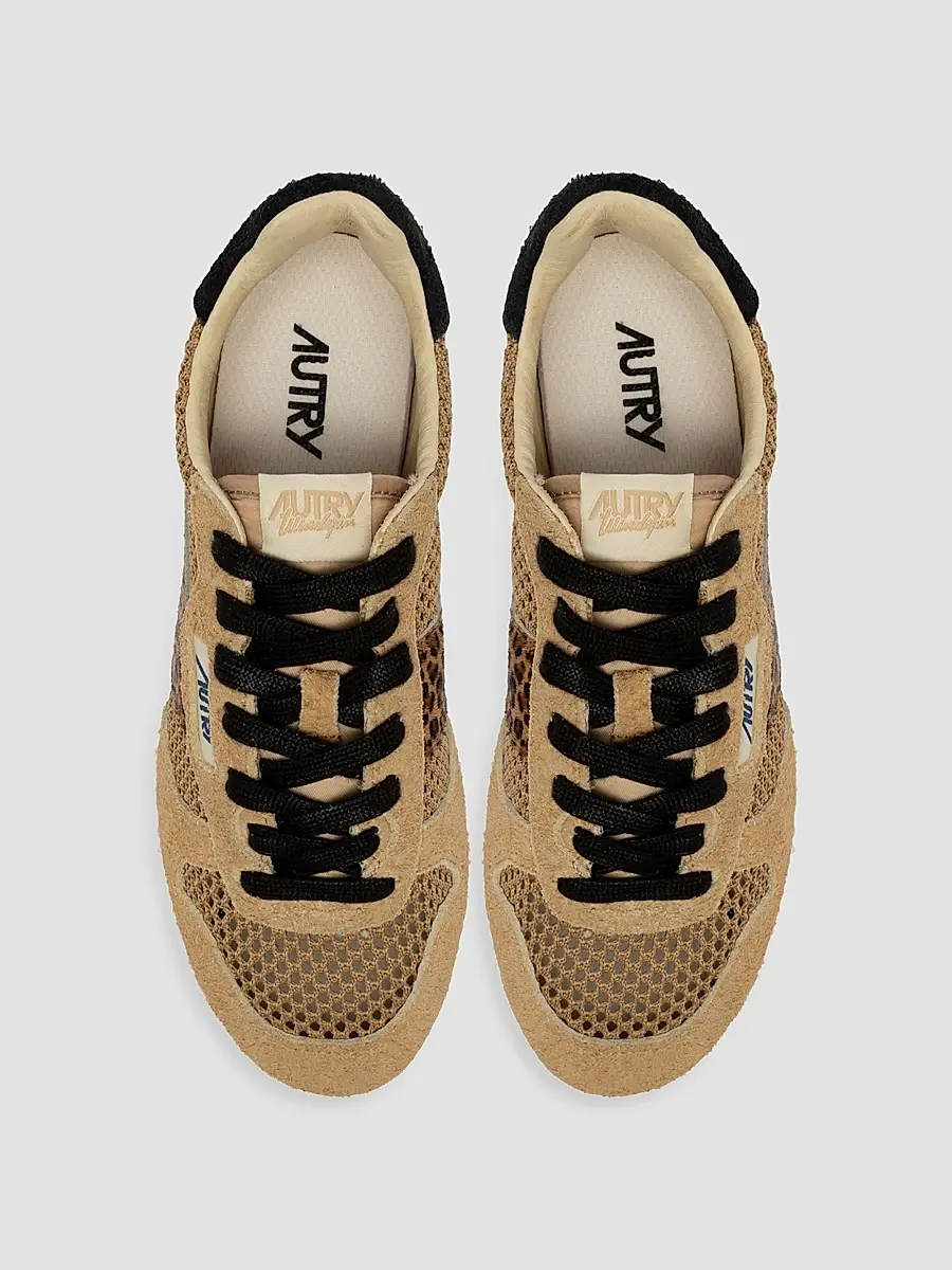 Autry Women's Windspin Suede Low-Top Sneakers | Thumbnail 4 Autry Women's Windspin Suede Low-Top Sneakers | Thumbnail 4