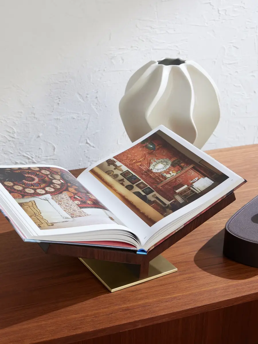 ASSOULINE Collector Classic Leather and Wood Bookstand - Men | Thumbnail 2