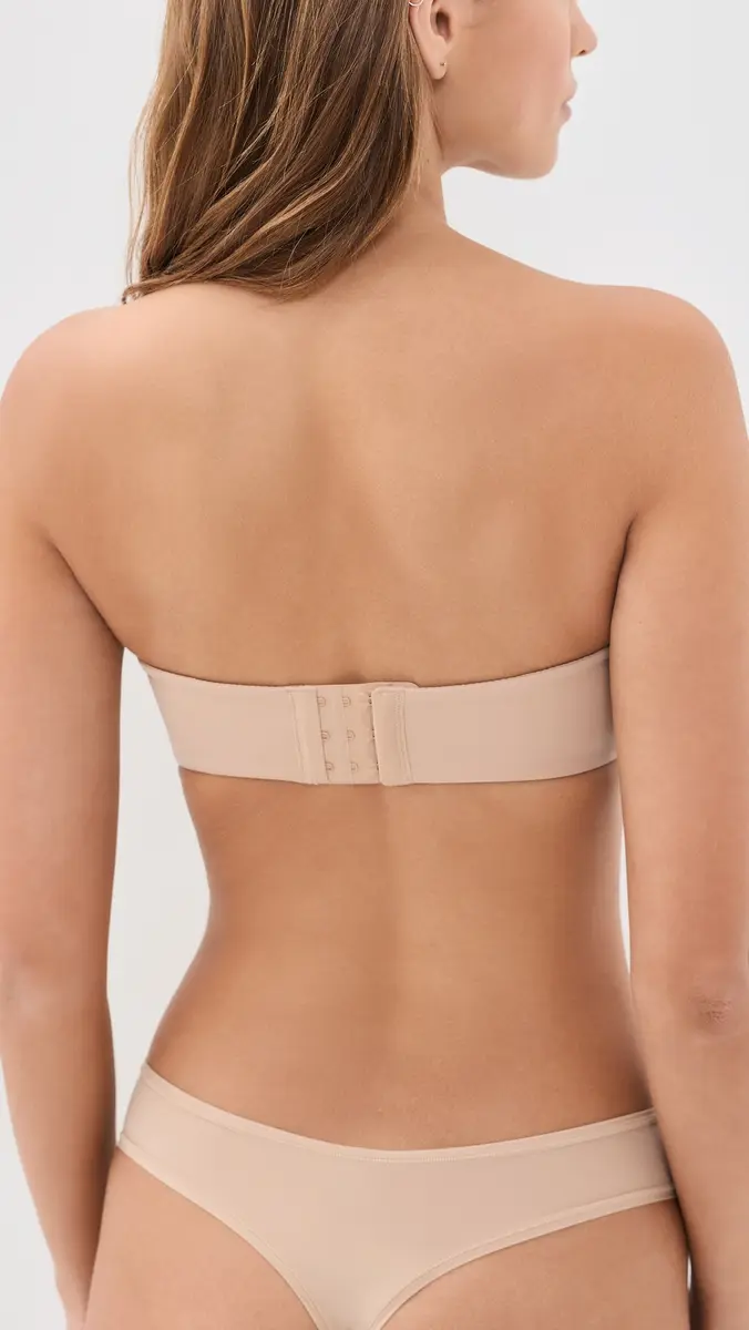 Skims Fits Everybody Strapless Bra | Thumbnail 3 Skims Fits Everybody Strapless Bra | Thumbnail 3