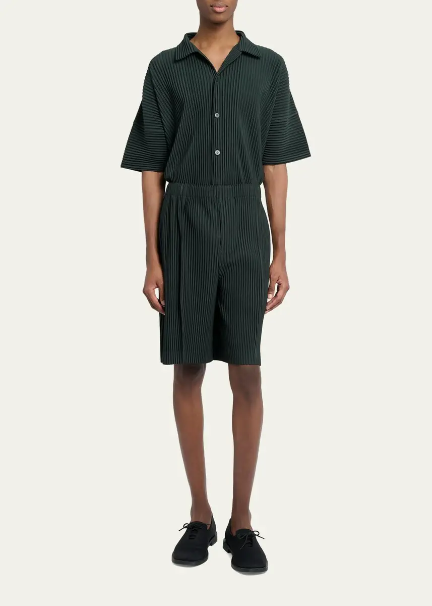 Homme Plissé Issey Miyake Men's Lace Grid Pleated Shorts | Thumbnail 2 Homme Plissé Issey Miyake Men's Lace Grid Pleated Shorts | Thumbnail 2
