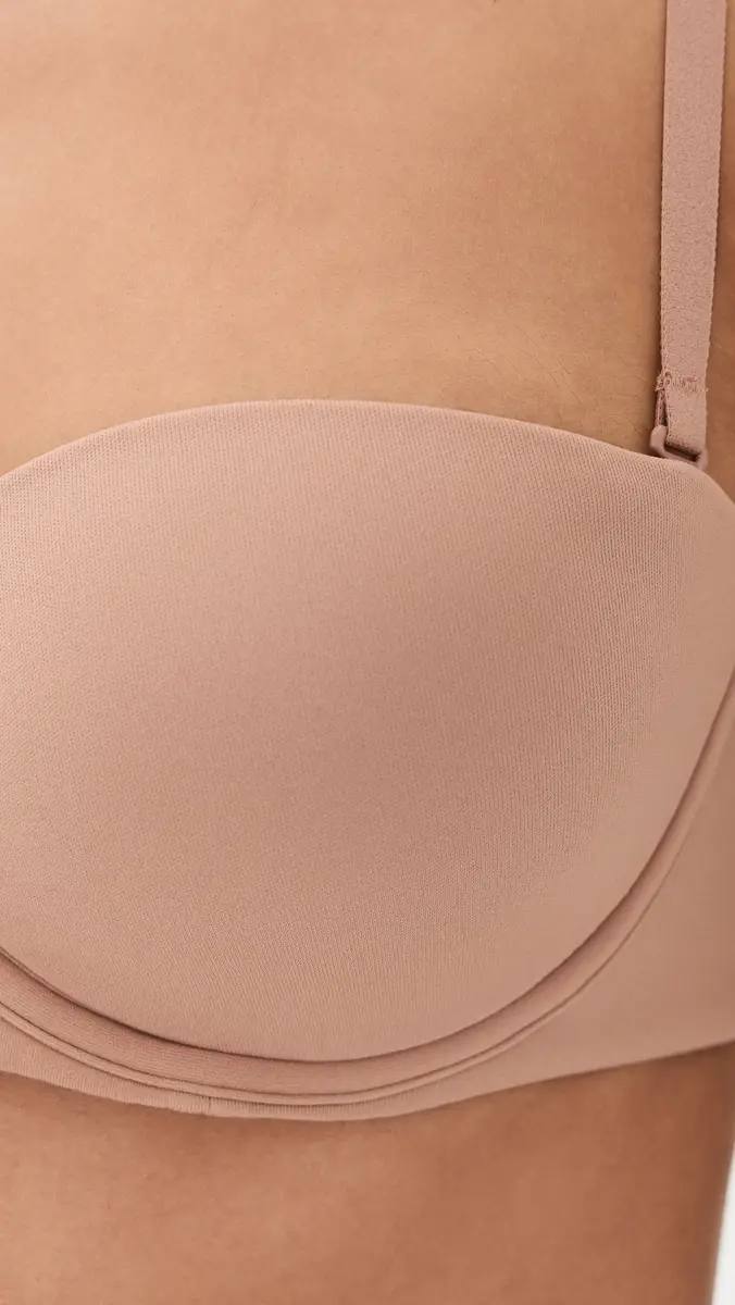 Skims Fits Everybody Strapless Bra | Thumbnail 6 Skims Fits Everybody Strapless Bra | Thumbnail 6