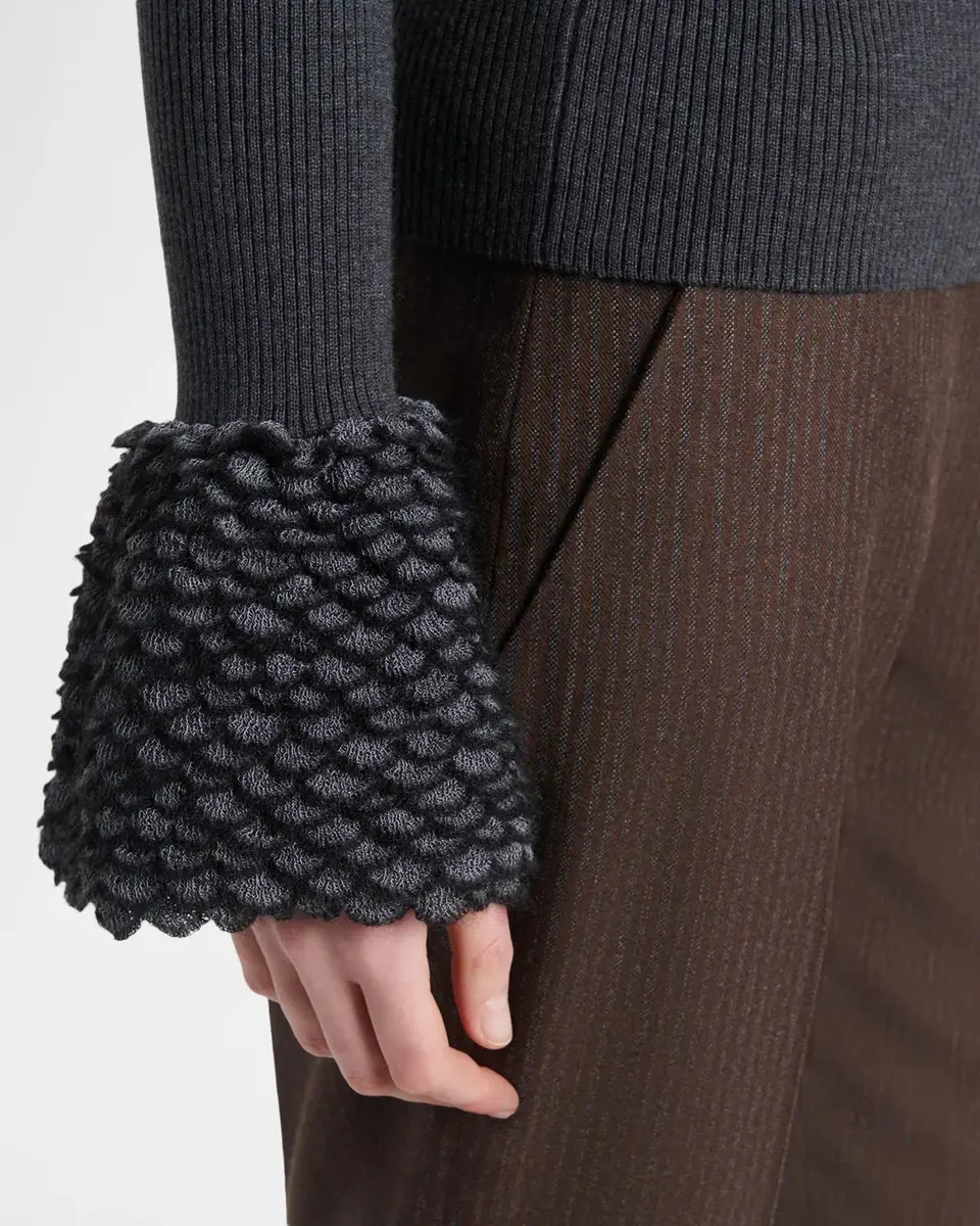 Alexander McQueen Wool Rib-Knit Scalloped-Cuff Top | Thumbnail 5 Alexander McQueen Wool Rib-Knit Scalloped-Cuff Top | Thumbnail 5