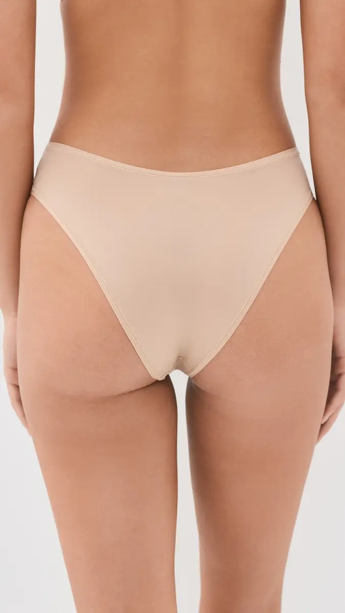 Skims Cheeky Briefs | Thumbnail 3 Skims Cheeky Briefs | Thumbnail 3