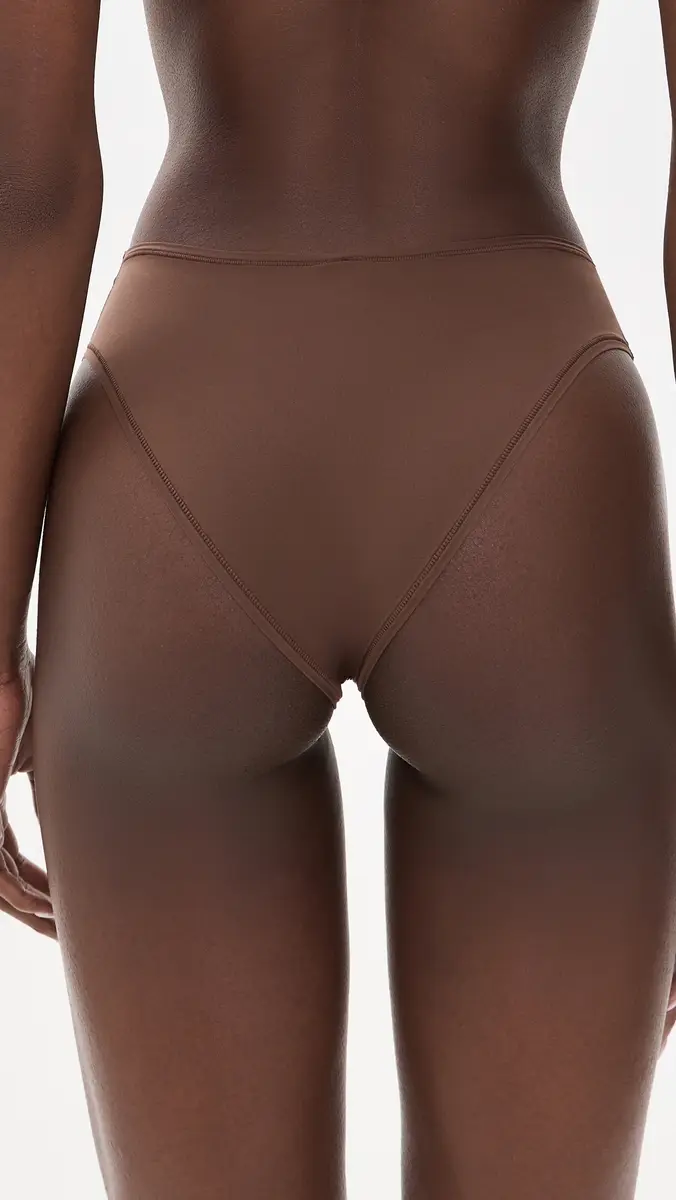 Skims Cheeky Briefs | Thumbnail 3 Skims Cheeky Briefs | Thumbnail 3