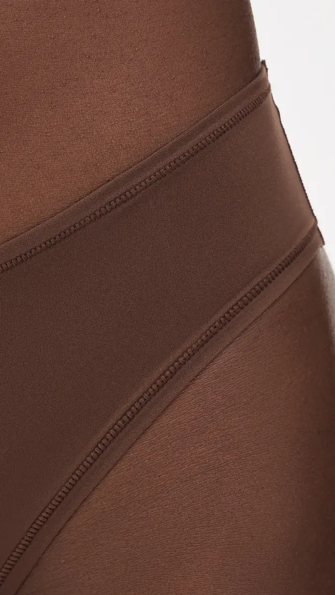 Skims Cheeky Briefs | Thumbnail 5 Skims Cheeky Briefs | Thumbnail 5