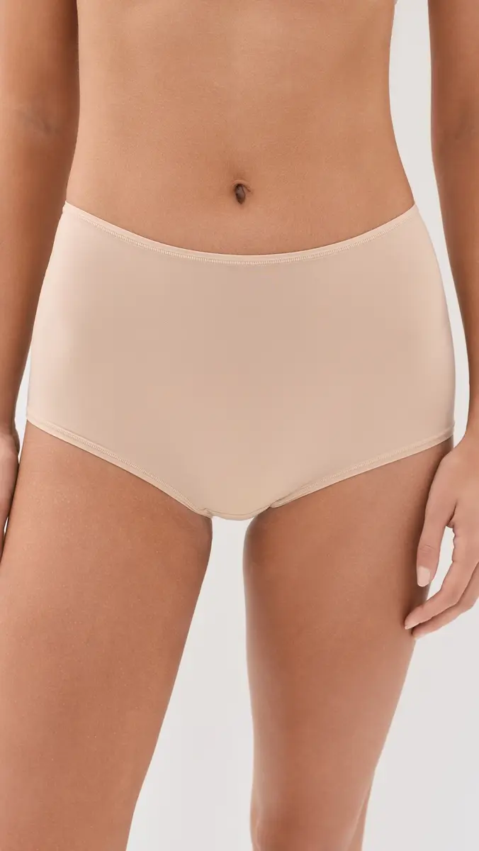 Skims Boy Shorts | Thumbnail 2
