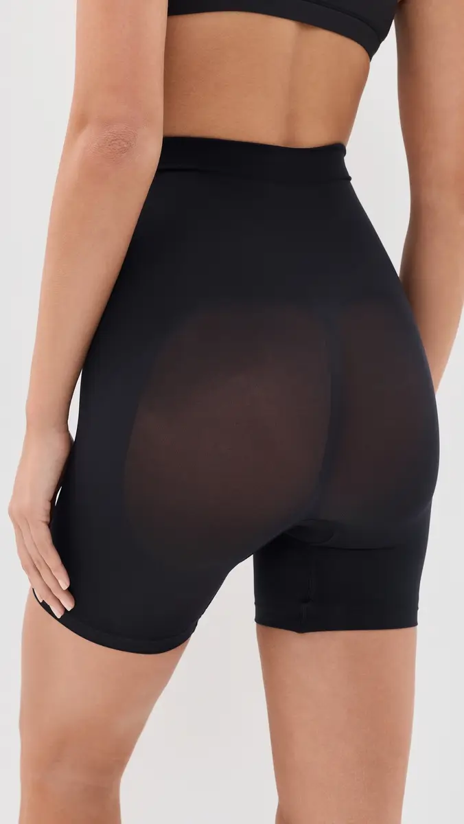 Skims Mid Thigh Shorts | Thumbnail 3 Skims Mid Thigh Shorts | Thumbnail 3