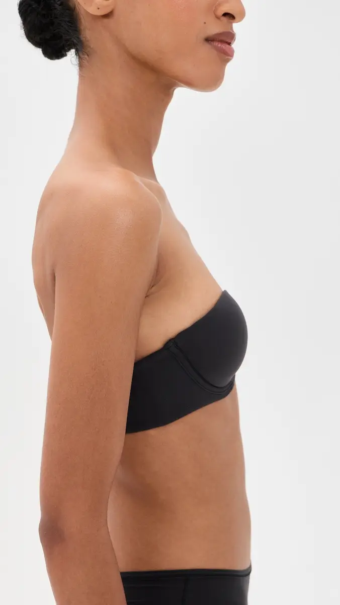 Skims Fits Everybody Strapless Bra | Thumbnail 4 Skims Fits Everybody Strapless Bra | Thumbnail 4