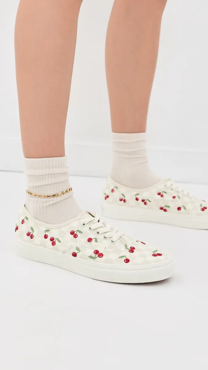 Vans Authentic Sneakers | Thumbnail 3 Vans Authentic Sneakers | Thumbnail 3
