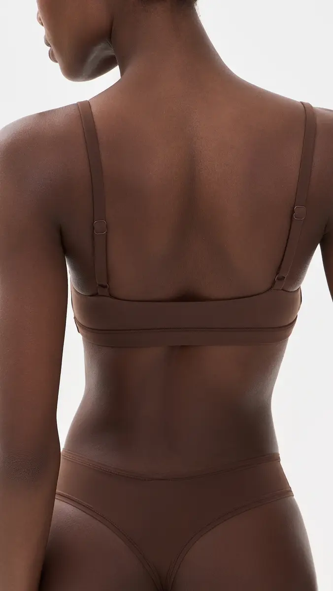 Skims Scoop Bralette | Thumbnail 3