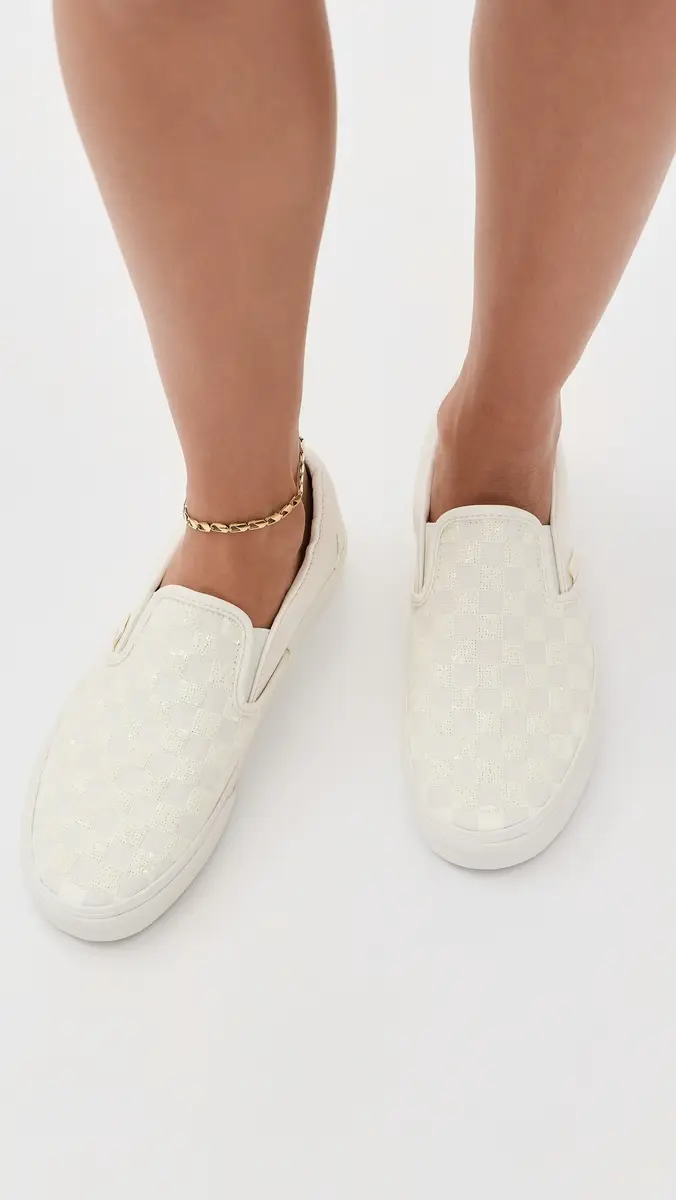 Vans Classic Slip On Sneakers | Thumbnail 3 Vans Classic Slip On Sneakers | Thumbnail 3
