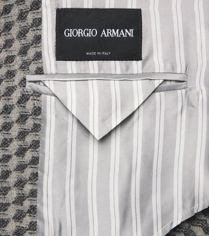 Giorgio Armani Cashmere and wool-blend blazer | Thumbnail 2 Giorgio Armani Cashmere and wool-blend blazer | Thumbnail 2
