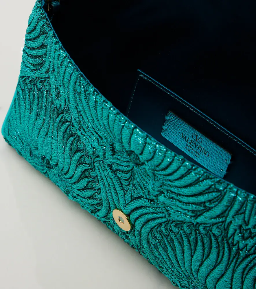 Valentino Garavani DeVain Small cloqué jacquard shoulder bag | Thumbnail 4