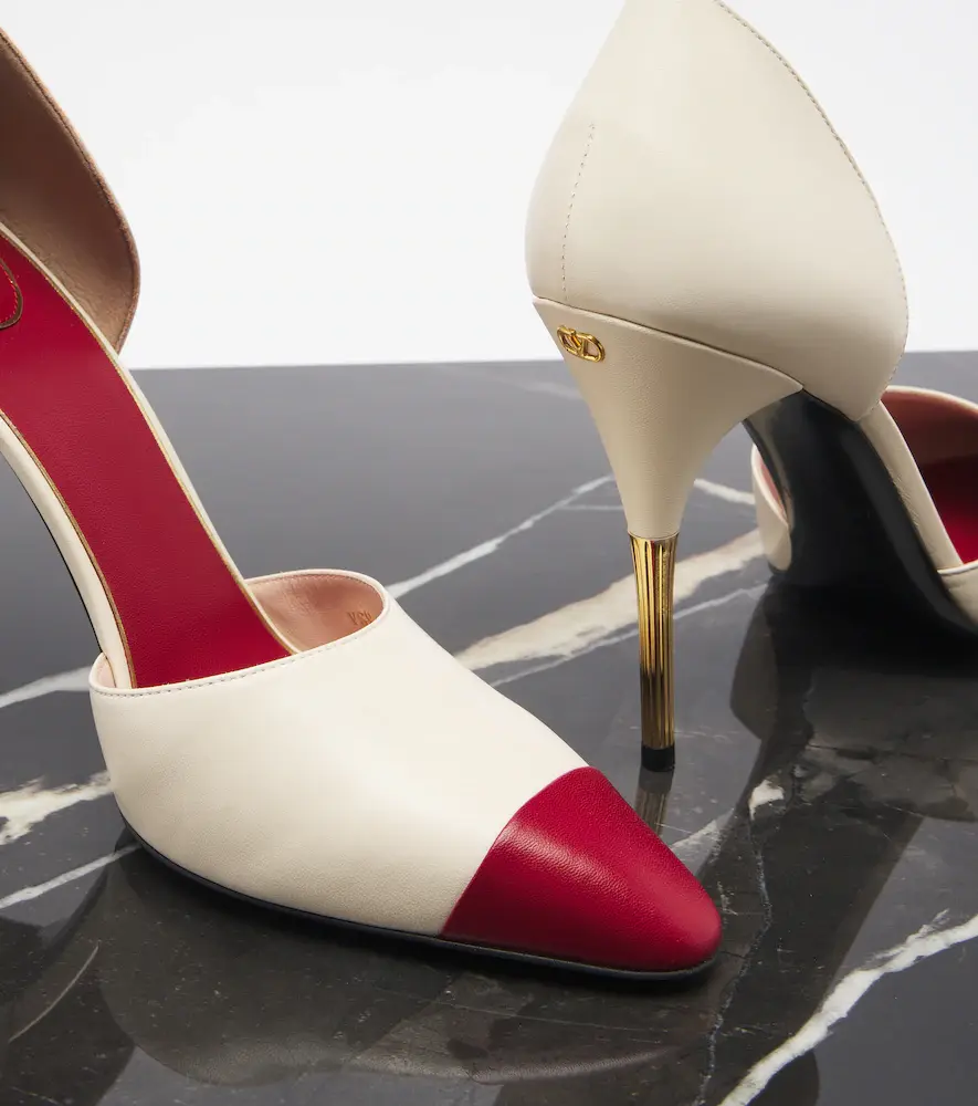 Valentino Garavani Sinead leather pumps | Thumbnail 2 Valentino Garavani Sinead leather pumps | Thumbnail 2