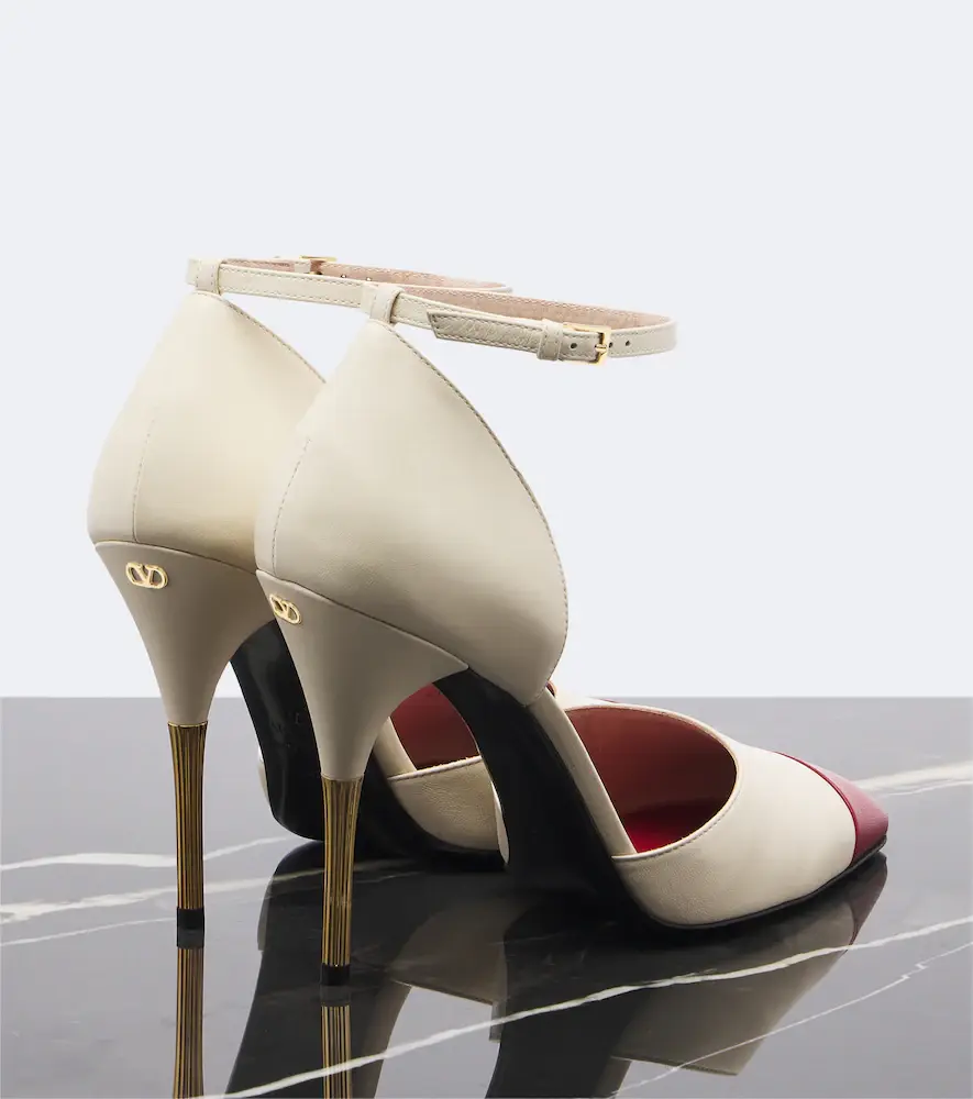 Valentino Garavani Sinead leather pumps | Thumbnail 4 Valentino Garavani Sinead leather pumps | Thumbnail 4