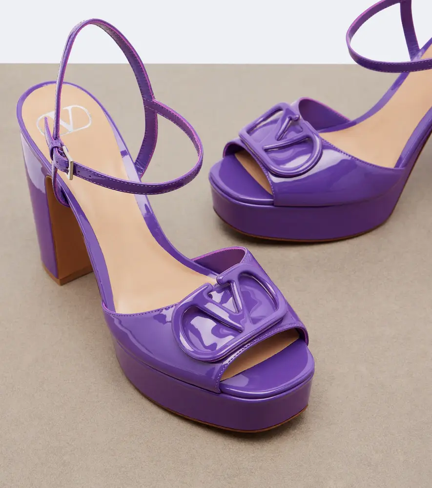 Valentino Garavani VLogo patent leather platform sandals | Thumbnail 3