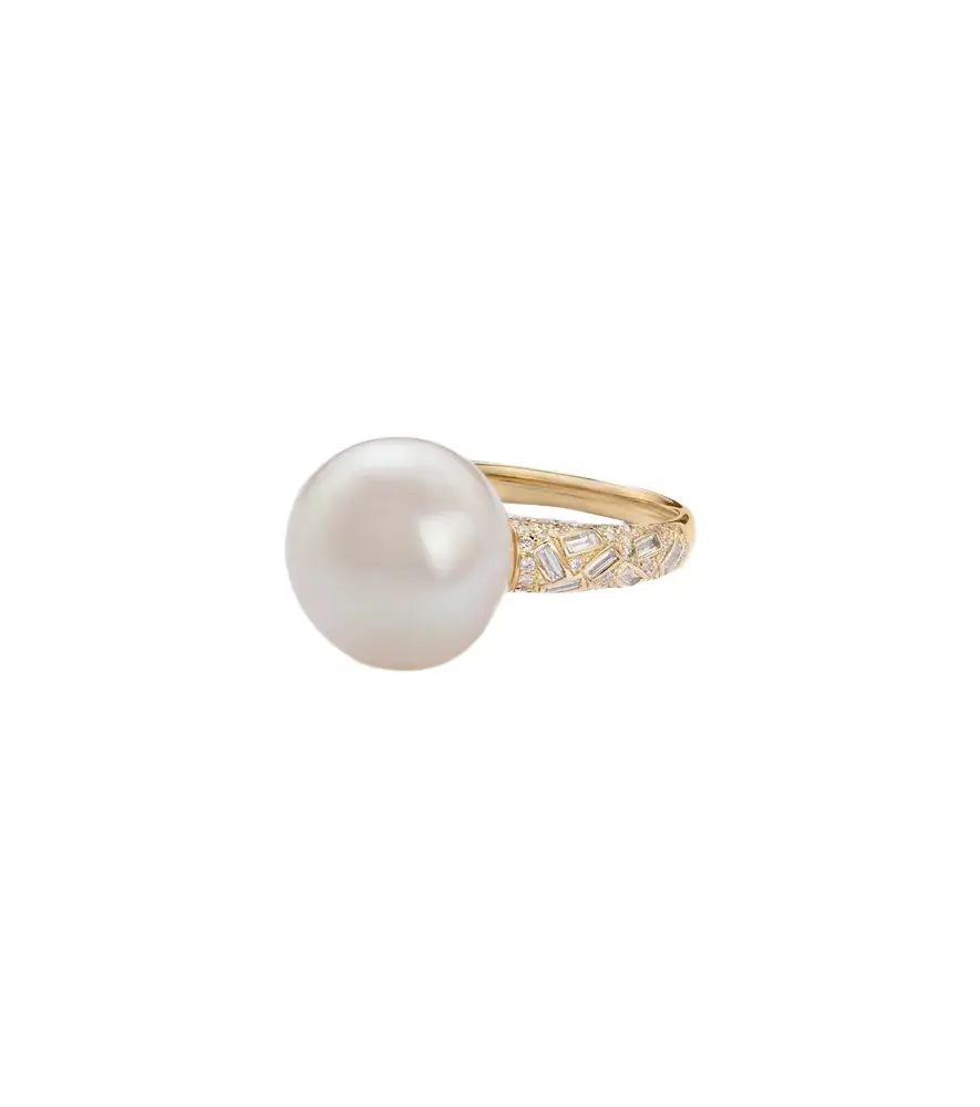 Suzanne Kalan 18kt gold ring with pearl and diamonds | Image 1 Suzanne Kalan 18kt gold ring with pearl and diamonds | Image 1