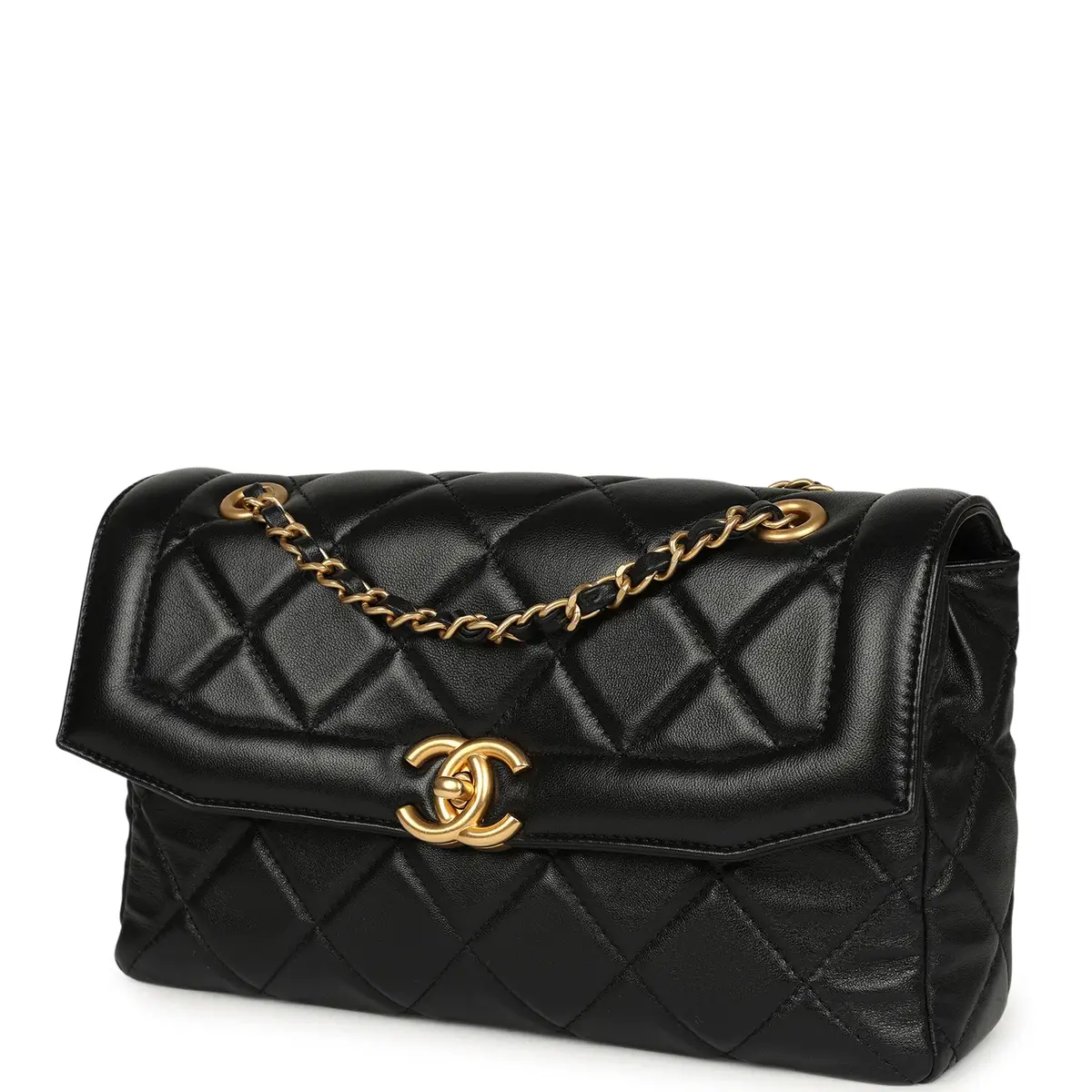 Chanel Chanel Medium Flap Bag Black Shiny Lambskin Antique Gold Hardware | Thumbnail 5 Chanel Chanel Medium Flap Bag Black Shiny Lambskin Antique Gold Hardware | Thumbnail 5