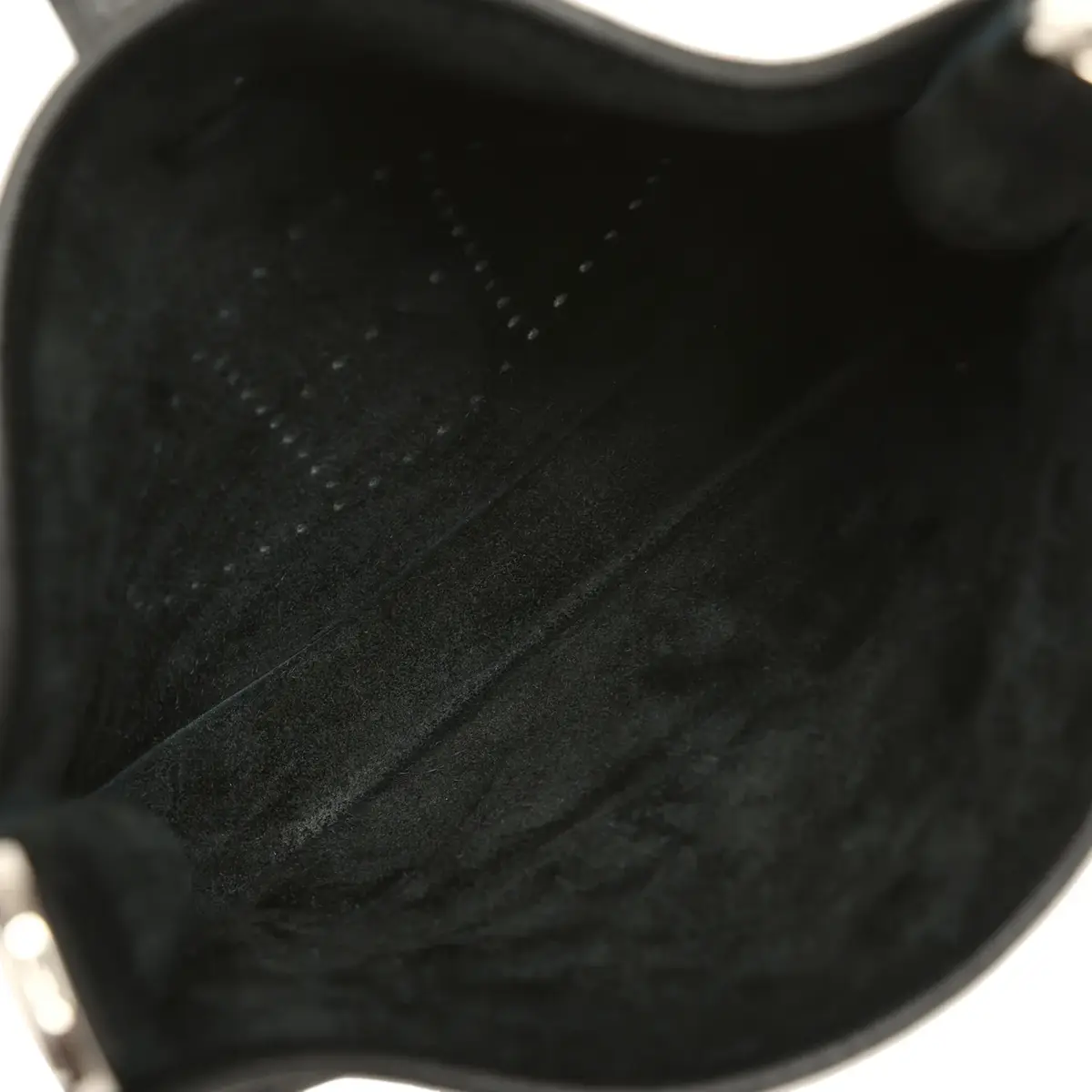 HERMÈS Hermes Evelyne 23 Black Clemence Palladium Hardware | Thumbnail 8 HERMÈS Hermes Evelyne 23 Black Clemence Palladium Hardware | Thumbnail 8