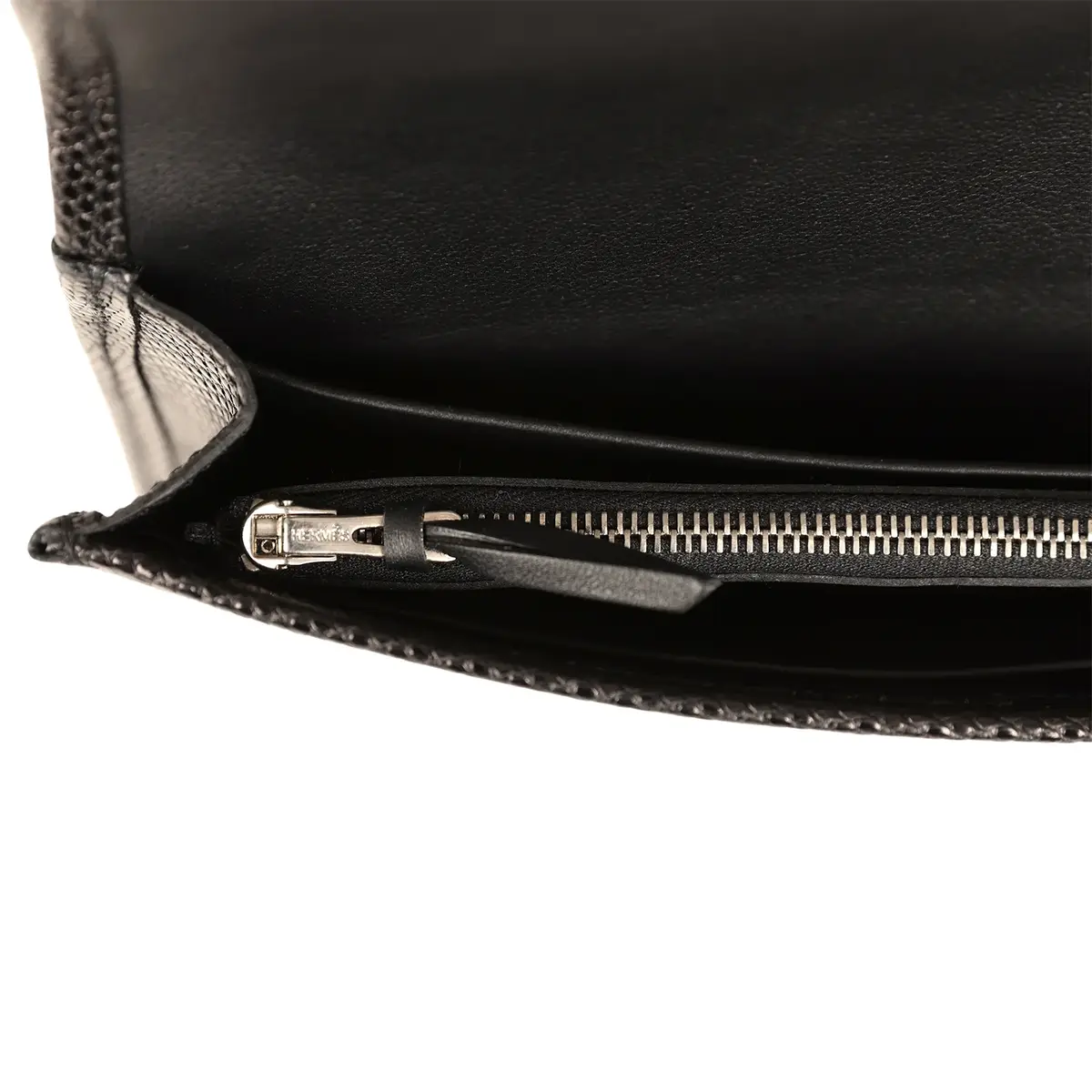 HERMÈS Pre-owned Hermes Jige Duo Clutch Touch Black Swift, Varanus Niloticus Lizard Touch Palladium Hardware | Thumbnail 10 HERMÈS Pre-owned Hermes Jige Duo Clutch Touch Black Swift, Varanus Niloticus Lizard Touch Palladium Hardware | Thumbnail 10