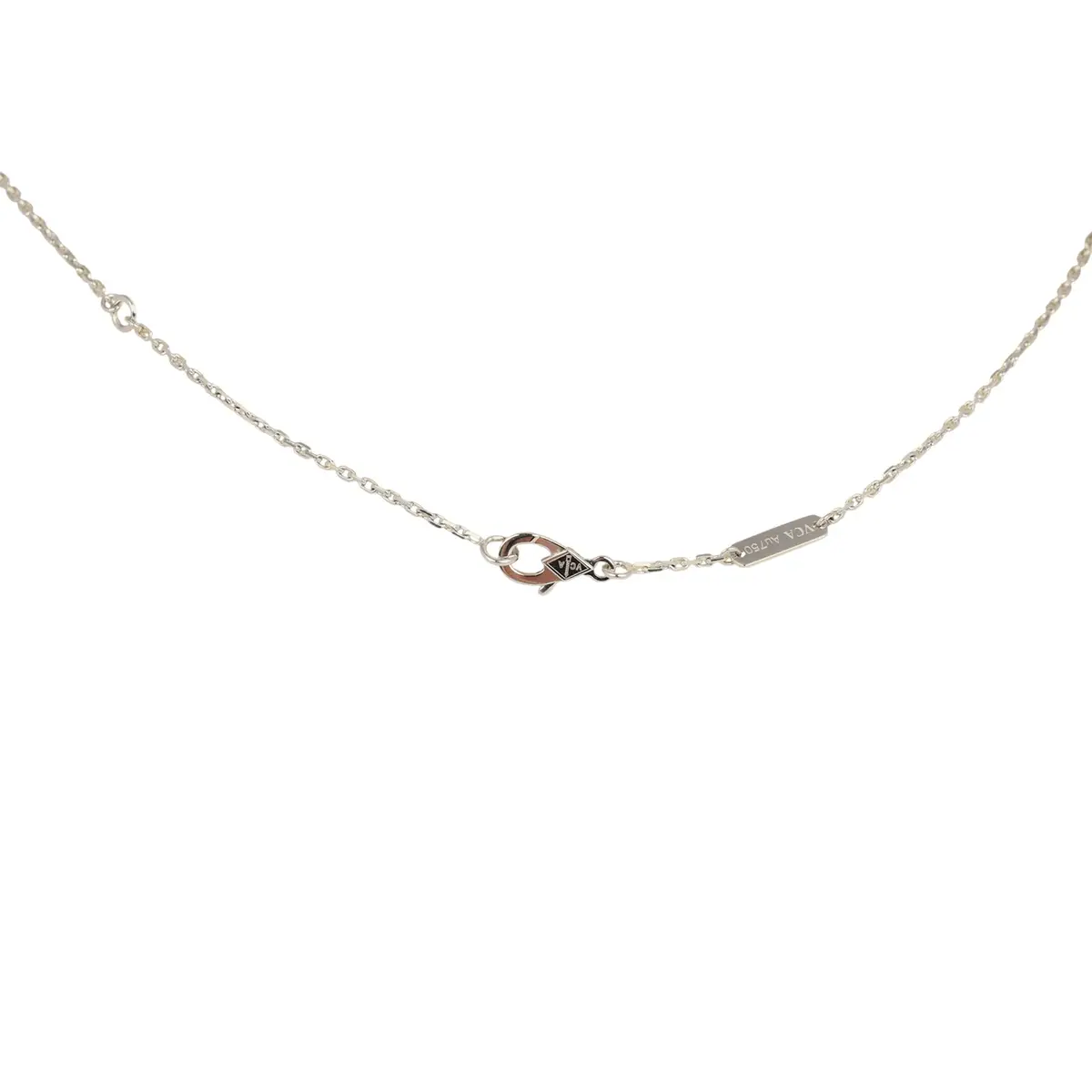 Van Cleef & Arpels Van Cleef & Arpels 2024 Holiday Vintage Alhambra Pendant Necklace Rose Gold Guilloche 18K White Gold & Diamonds | Thumbnail 7 Van Cleef & Arpels Van Cleef & Arpels 2024 Holiday Vintage Alhambra Pendant Necklace Rose Gold Guilloche 18K White Gold & Diamonds | Thumbnail 7