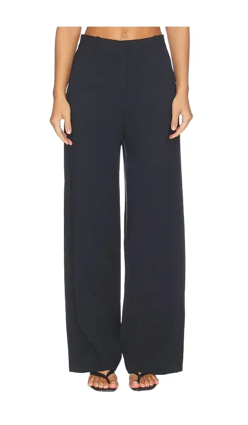 Classic Pleated Trousers