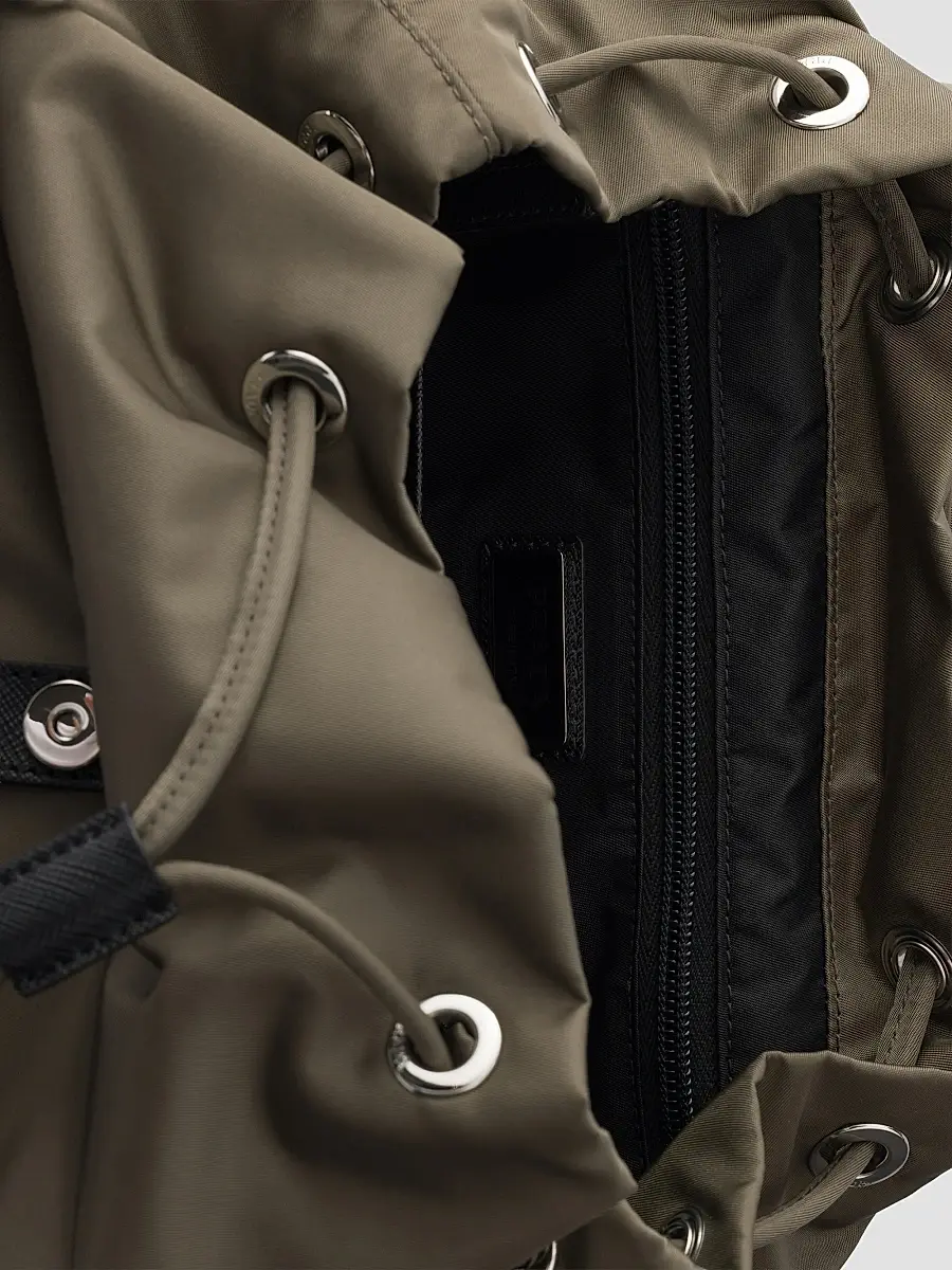Prada Men's Re-Nylon Backpack | Thumbnail 6 Prada Men's Re-Nylon Backpack | Thumbnail 6