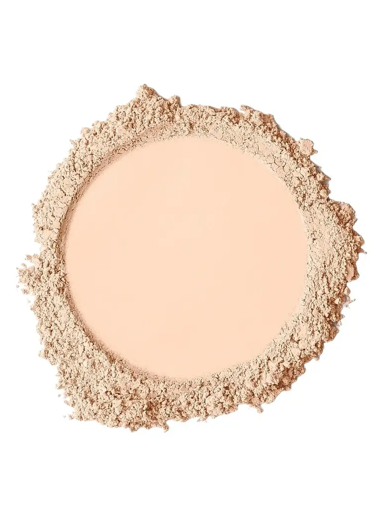 NARS Women's Soft Matte Advanced Perfecting Powder - Cove | Image 1 NARS Women's Soft Matte Advanced Perfecting Powder - Cove | Image 1