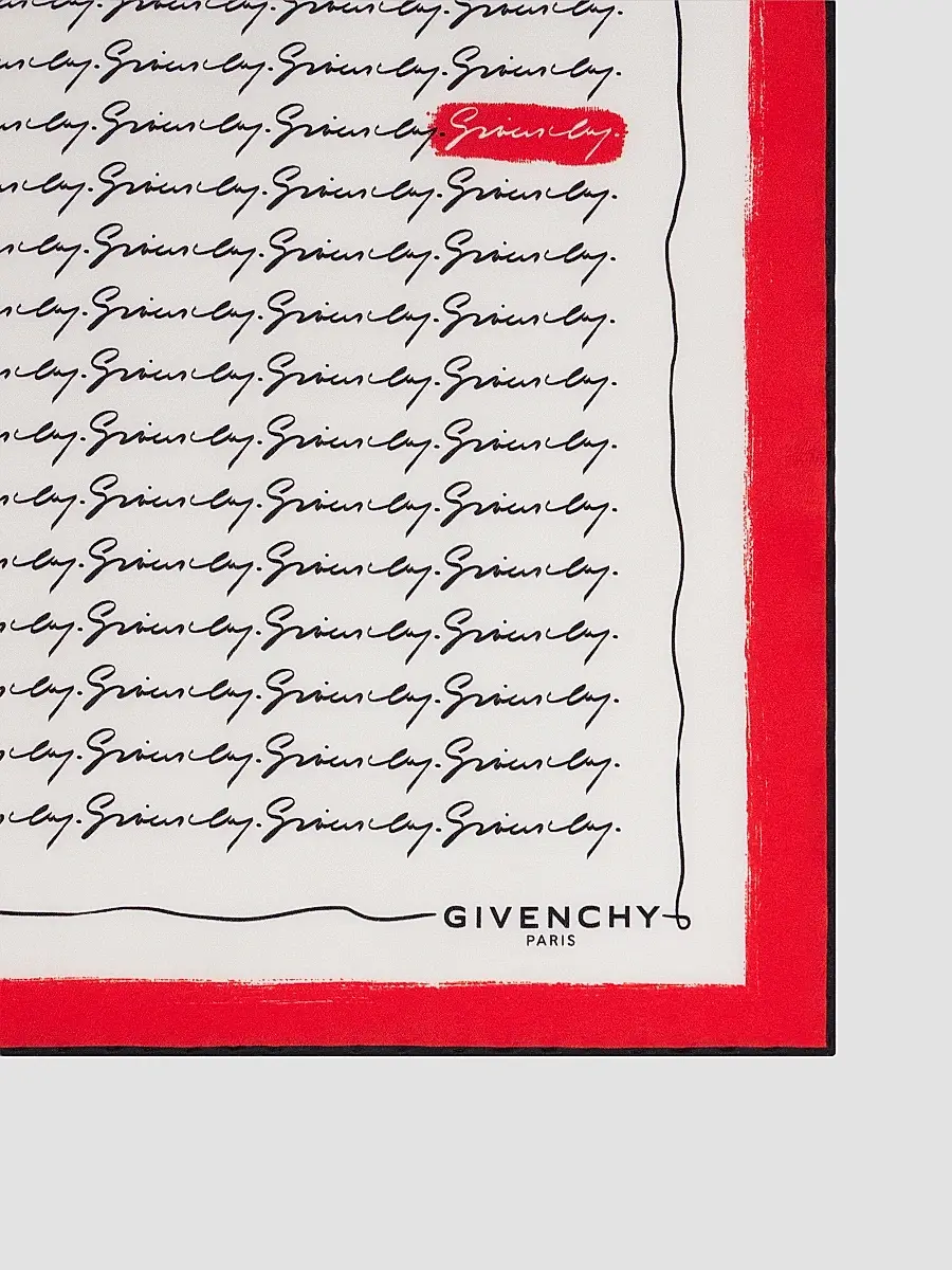 Givenchy Women's Square in Silk | Thumbnail 2 Givenchy Women's Square in Silk | Thumbnail 2