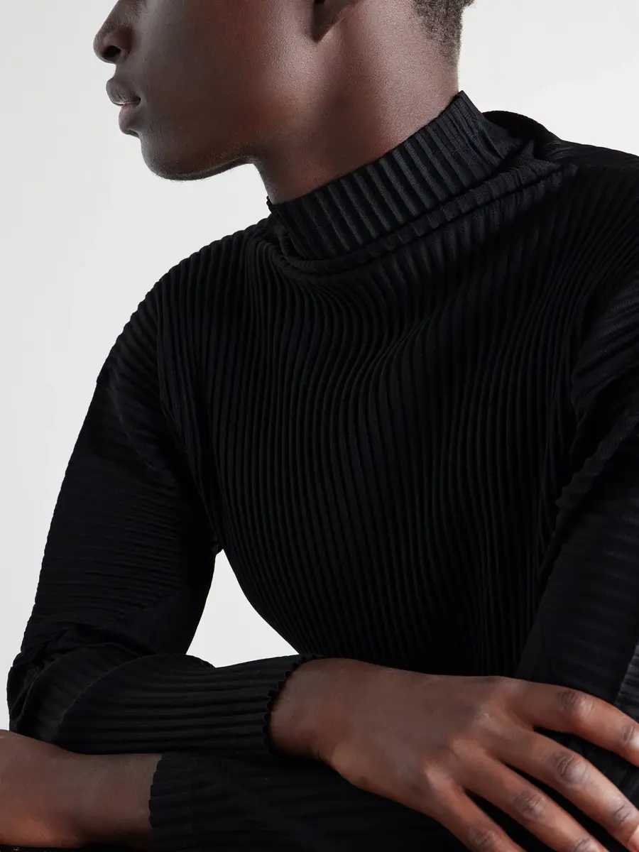 Homme Plissé Issey Miyake Pleated Mock Neck T-Shirt - Men | Thumbnail 5 Homme Plissé Issey Miyake Pleated Mock Neck T-Shirt - Men | Thumbnail 5