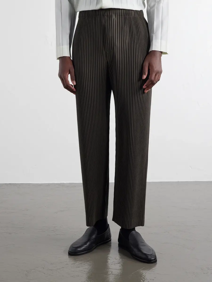 Homme Plissé Issey Miyake Mc July Pleated Straight-Leg Trousers - Men | Thumbnail 3 Homme Plissé Issey Miyake Mc July Pleated Straight-Leg Trousers - Men | Thumbnail 3