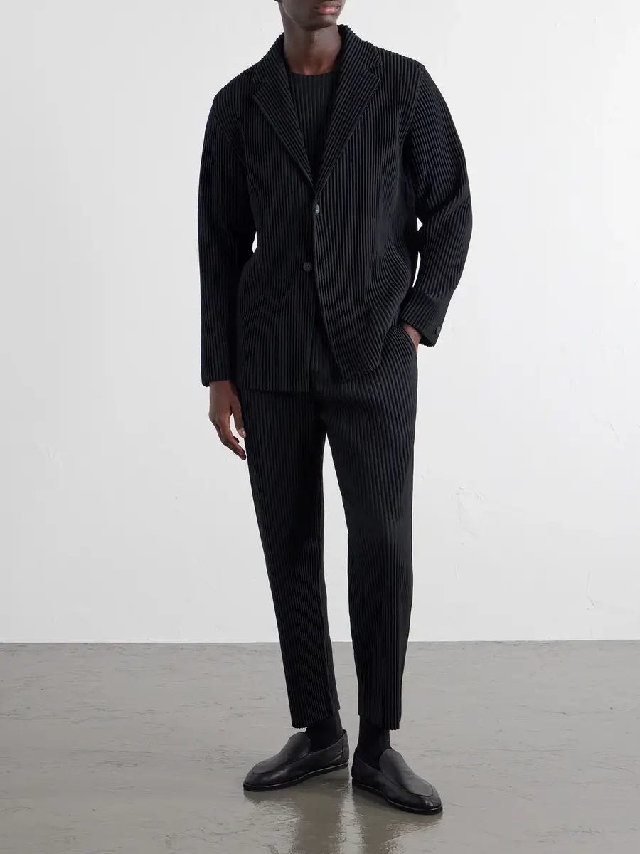 Homme Plissé Issey Miyake Pleated Single-Breasted Blazer - Men | Thumbnail 2 Homme Plissé Issey Miyake Pleated Single-Breasted Blazer - Men | Thumbnail 2
