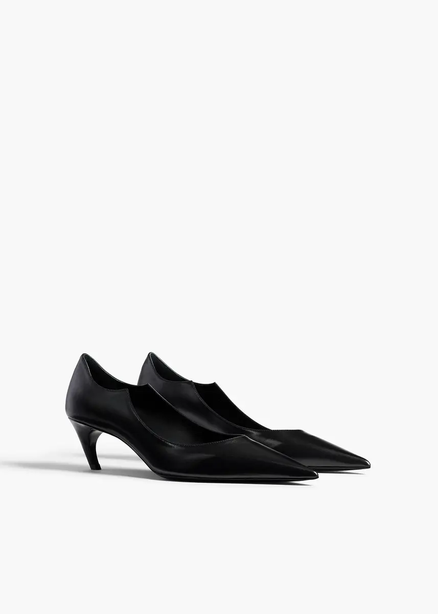 Khaite Valerie Low Pump In Black Glazed Leather | Thumbnail 2