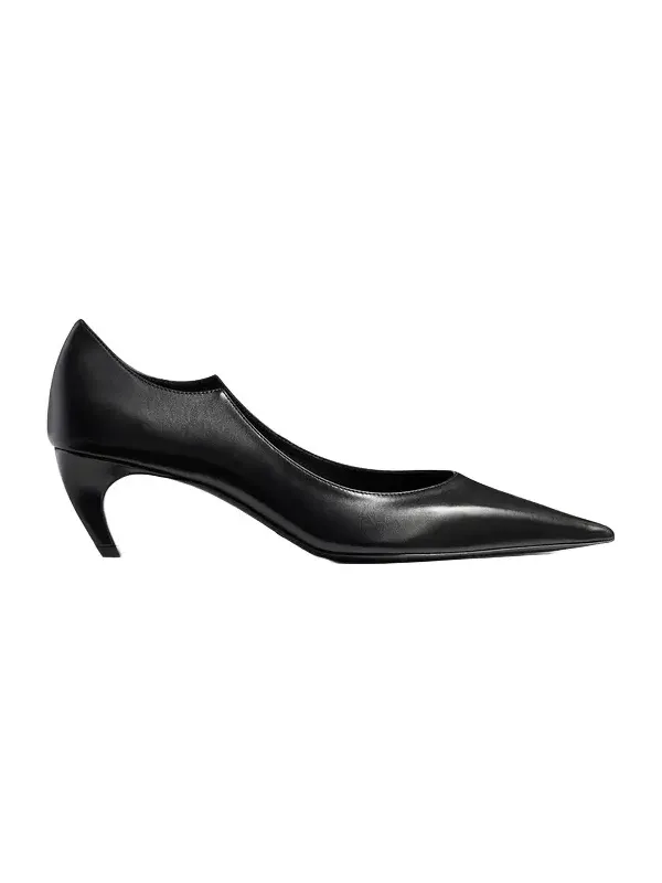 Valerie Low Pump In Black Glazed Leather